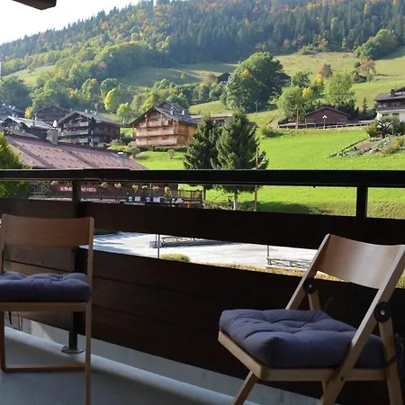 Appartement Cosy 4 Pers, Centre Village, Parking, Ascenseur, Balcon - - Fr-1-241-185